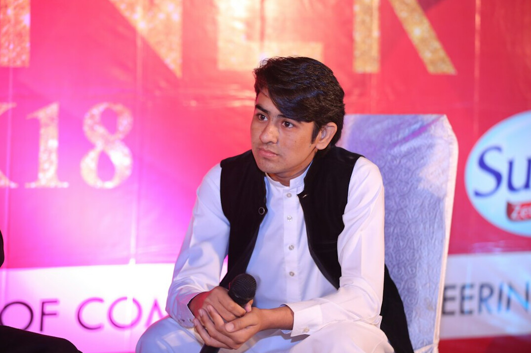 celebrity press conference